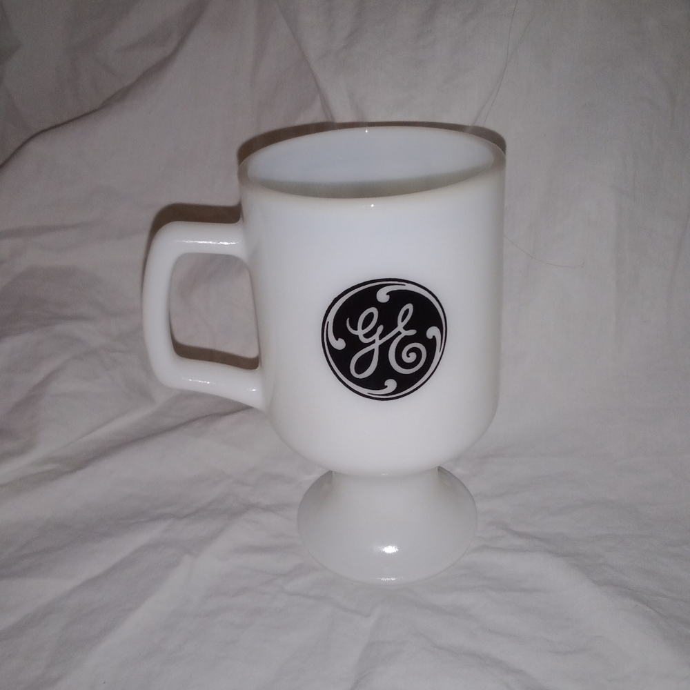 Vintage Milk Glass Advertising Cup Mug General Electric GE Electronic Expeditors